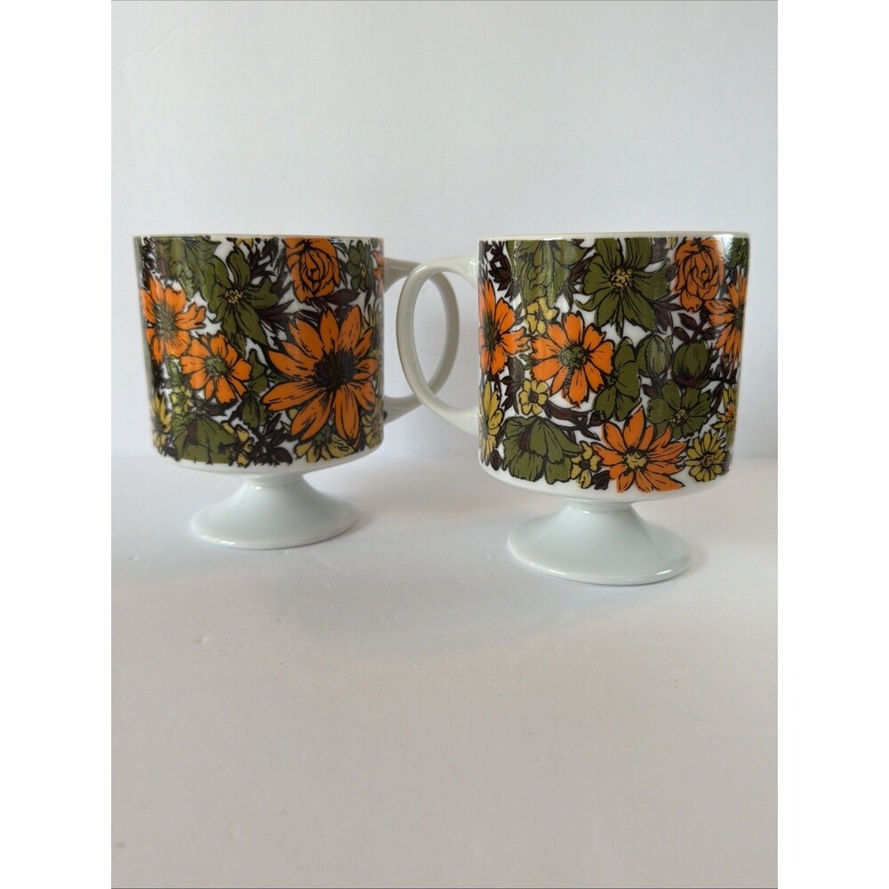 2 Vintage Howard Holt Floral Pedestal Coffee Mug Mod #7823 Flower Power 1967 Cup